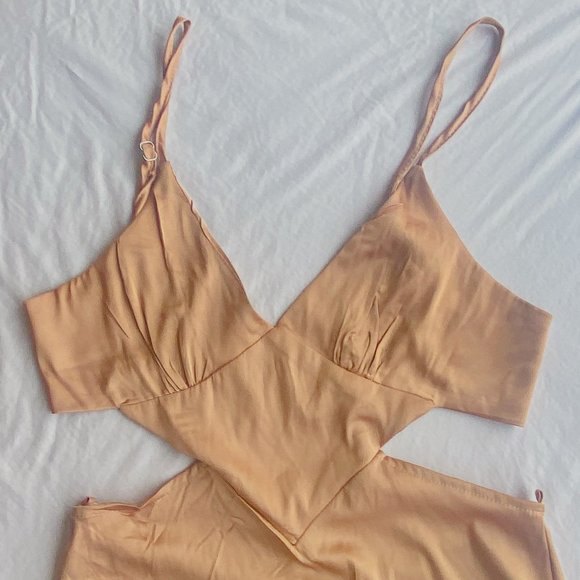 Women's Brown Silk Sleeveless V-Neckline Outdoor Party Long Maxi Dress - Picture 3 of 5